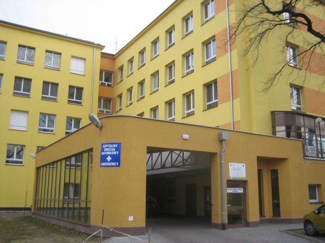Brzeski szpital przechodzi informatyzację Budynek Brzeskiego Centrum Medycznego