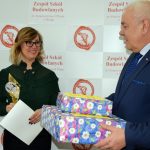 Wręczenie nagród dla uczestników I Wojewódzkiej Olimpiady Fryzjerskiej