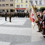 Poczty sztandarowe podczas Święta Wojska Polskiego