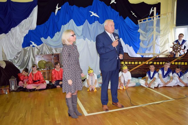 Pasowanie uczniów i nowy wizerunek ZSS Uroczystość pasowania uczniów ZSS