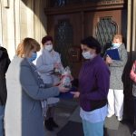 Władze Powiatu podziękowały pracownikom domu pomocy w Jędrzejowie