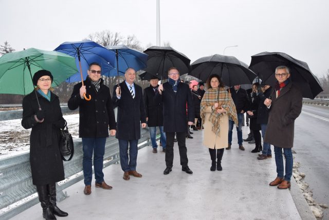 Otwarcie mostu w Lewinie